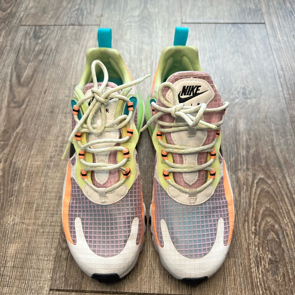 Nike Air Max 270 React Women’s Shoes Multi Color  Size 8